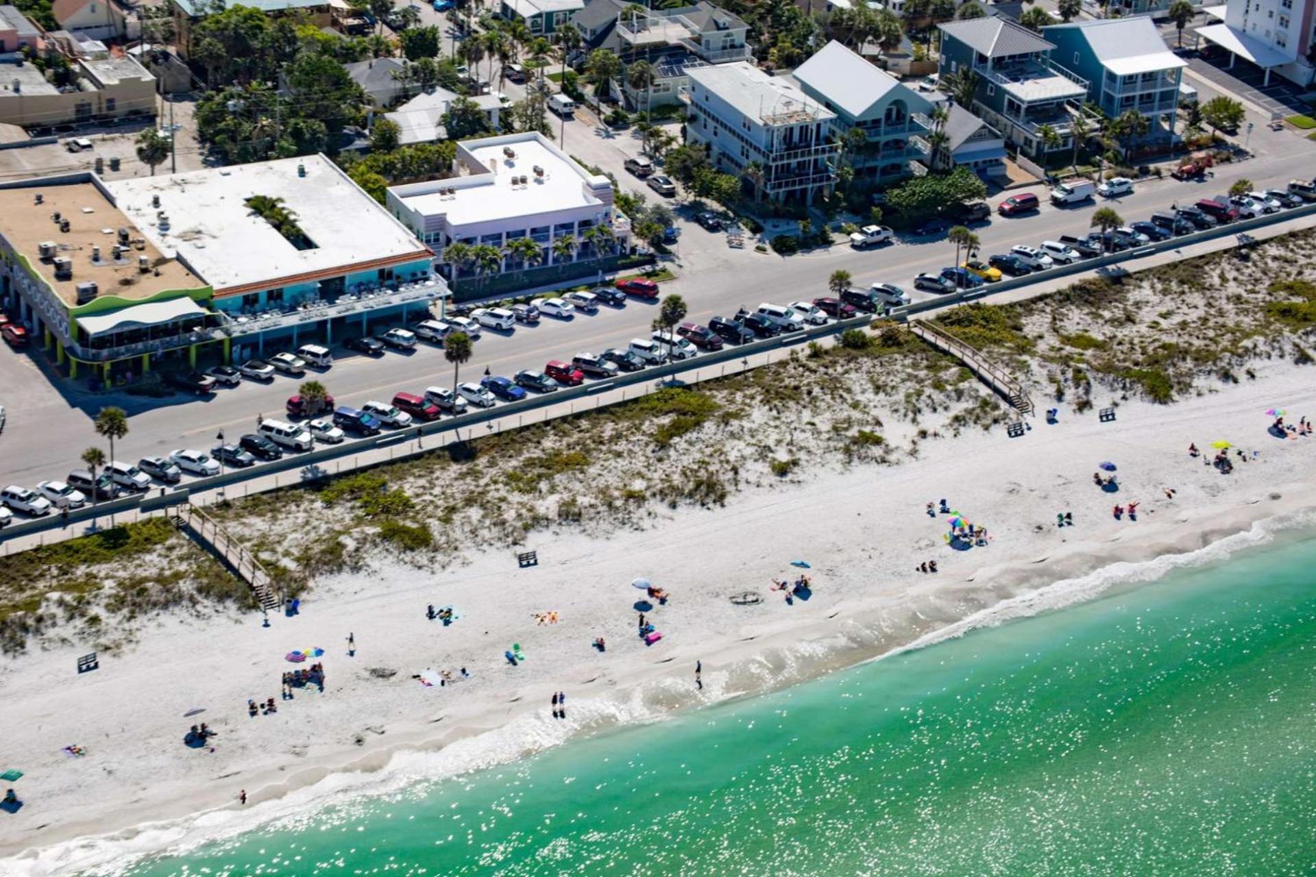 1 - Beach Club At Pass-A-Grille Villa St. Pete Beach Exterior photo